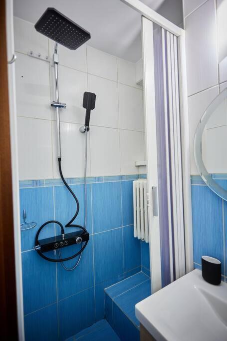 Queen Apartment Athenee บูคาเรสต์ ภายนอก รูปภาพ